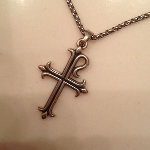 ❌SOLD WITH BUNDLE❌Cross necklace