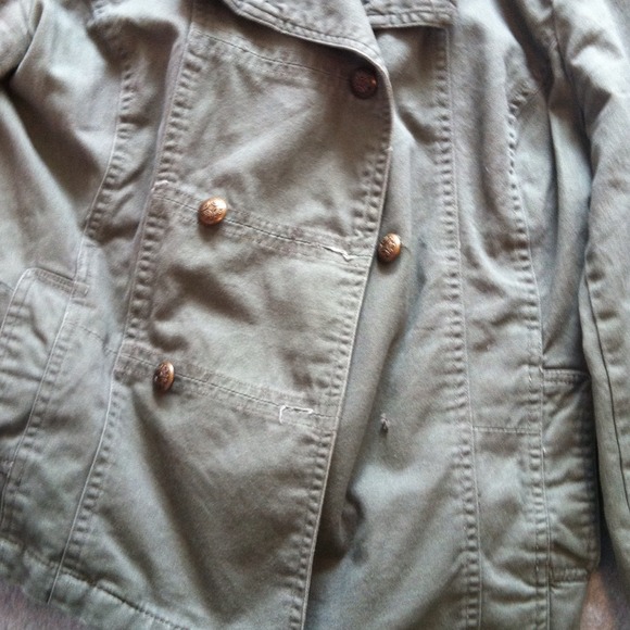 Green jacket - Picture 2 of 3