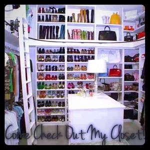 Come Check Out My Closet!!