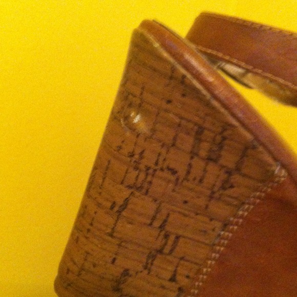 SOLD - Picture 4 of 4