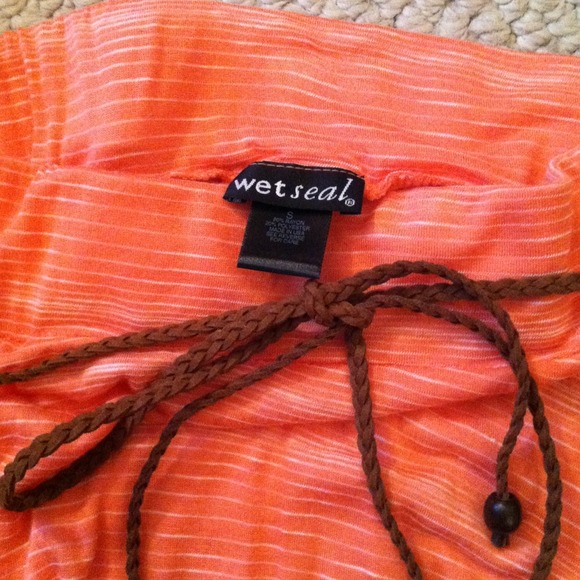 Wetseal Coral Summer Dress - Picture 3 of 3