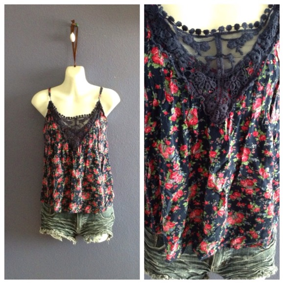 Floral top
