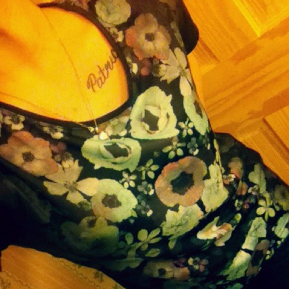 H&M floral T-shirt