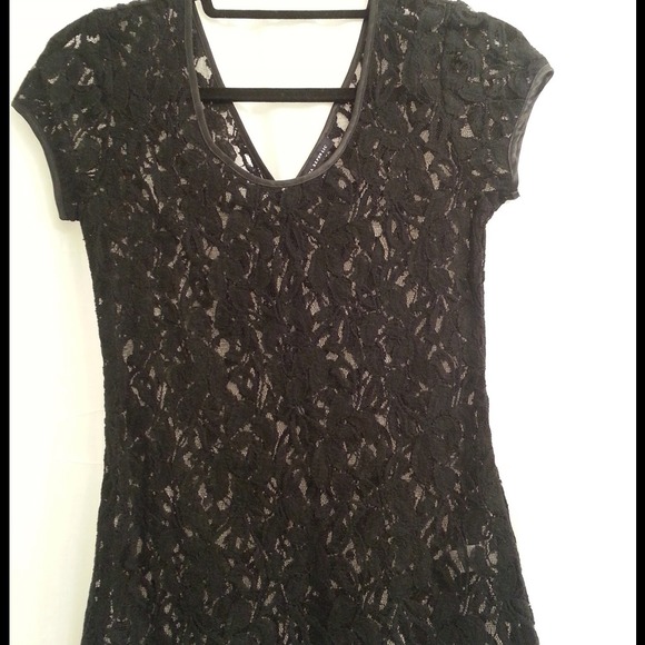 SOLD Banana Republic BLACK lace blouse Sz XS