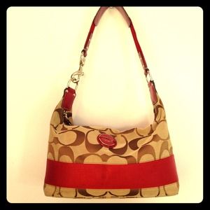 Barely used authentic coach purse.