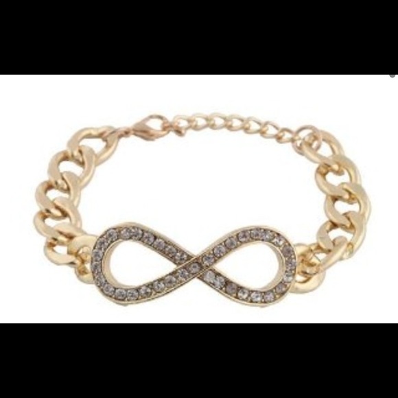 Jewelry - Large Gold w/clear stones -infinity chain link