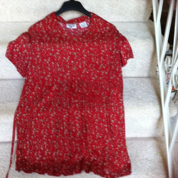 Red floral maternity dress