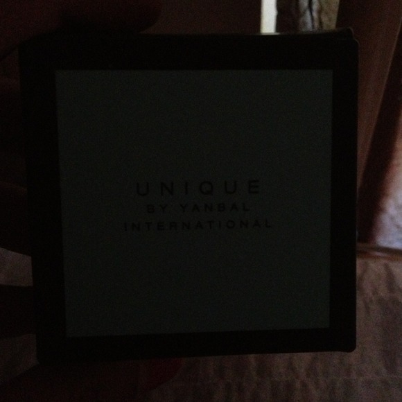 UNIQUE by Yanbal International - Picture 2 of 3