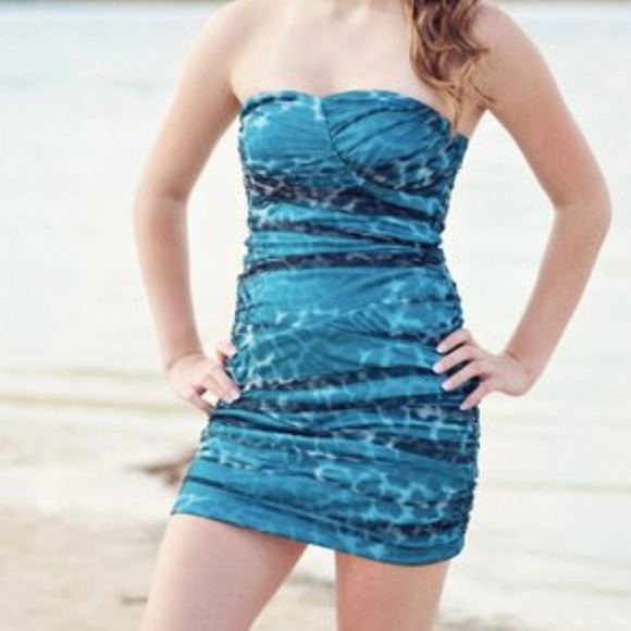 A blue tube dress