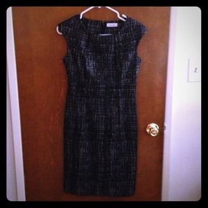 Dress- Black & white