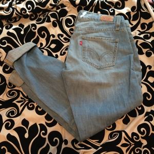 Levi boyfriend 513 jeans