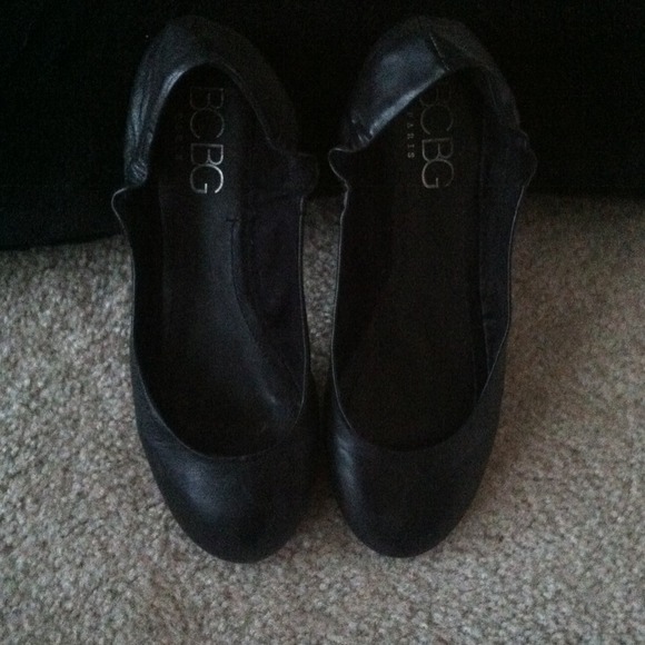 BCBG Black flats