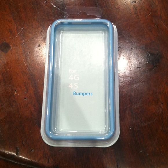 iPhone 4 case - Picture 2 of 2