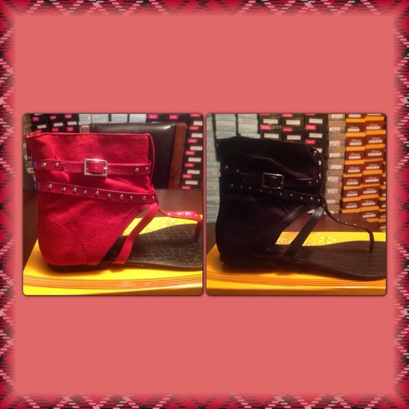 Red & black boot thong sdls