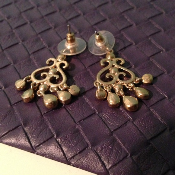 🚫Sold Gold Chandeliers - Picture 3 of 3