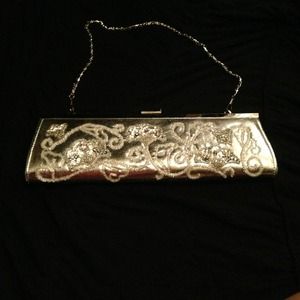 Silver clutch