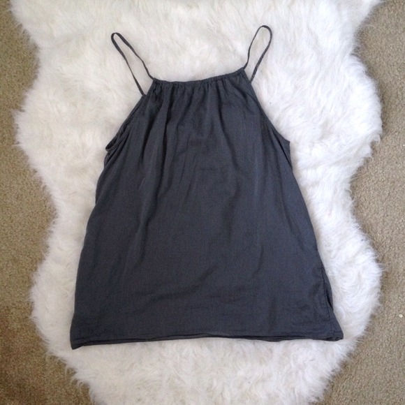 SOLD! Ruffled Old Navy Top - Picture 2 of 2