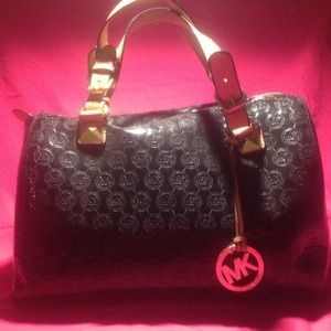 Michael Kors blach purse