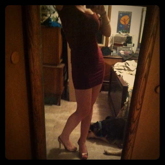 🌹Great Burgundy h&m dress!🌹