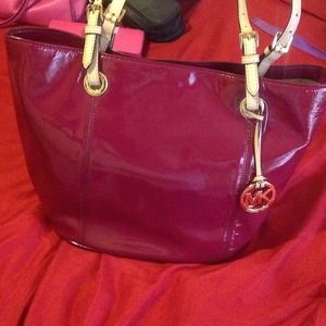 ✨Price Reduced✨Michael kors Tote