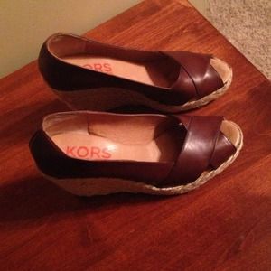 Micheal kors open toes shoes