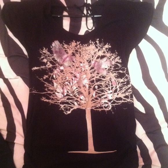 Black shirt with silver bird designs