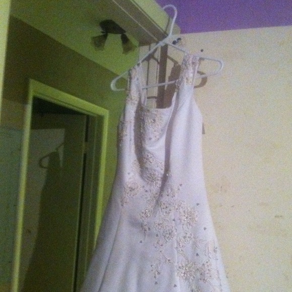 Wedding dress