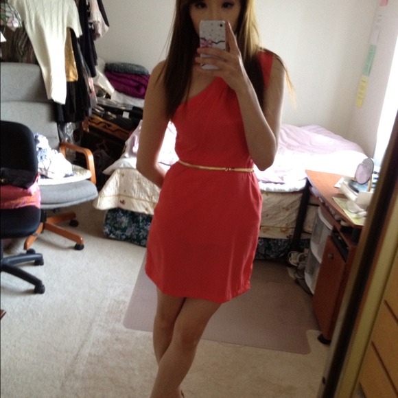 🔴SOLD🔴💛Gold Stretchy Belt💛 - Picture 3 of 3