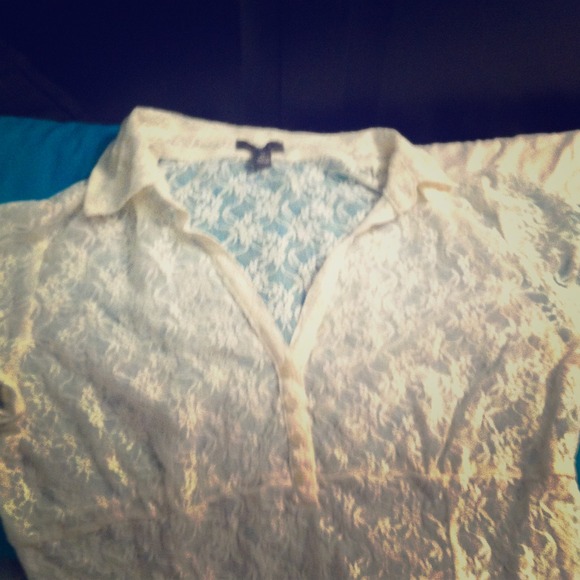 All over lace short sleeve shirt