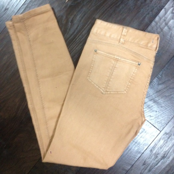 ❤BUNDLED! Free People peach jeggings size 30.