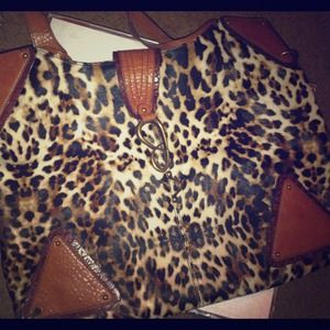Jessica Simpson leopard bag. Red lining! 💋