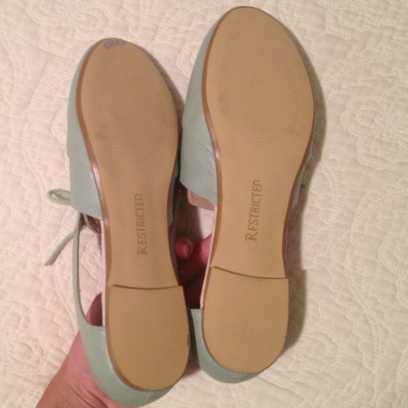 ❌❌SOLD IN BUNDLE❌❌NWOT mint green oxfords - Picture 4 of 4
