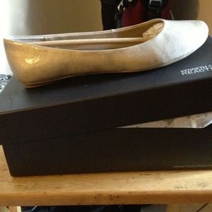 Kenneth Cole Reaction Flats 8.5
