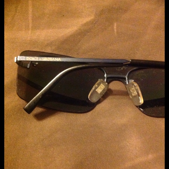 REDUCED Authentic Dolce & Gabbana black sunglasses - Picture 2 of 2