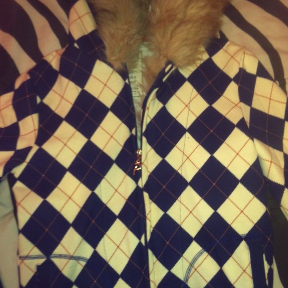Checkered jacket with fur hood