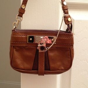 Genuine Marc by Marc Jacobs Leather Wristlet