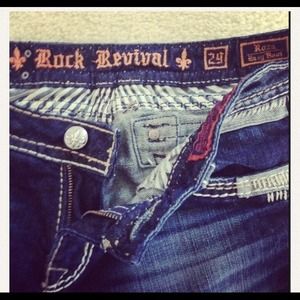 !!!!!!SOLD!!!!RockRevival Jeans size 29