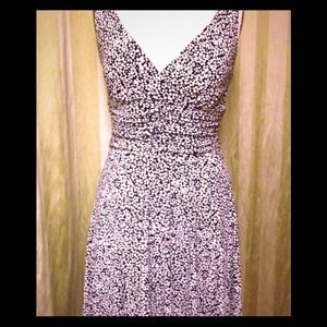 Navy little tiny wht  flws stretch material