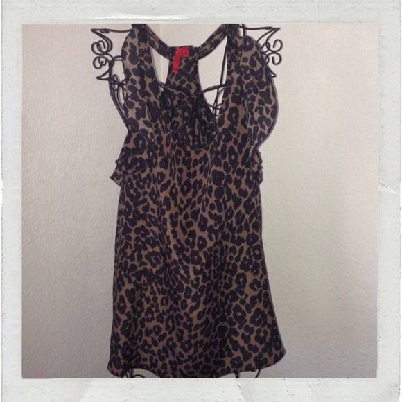 '5/48' tank with ruffles