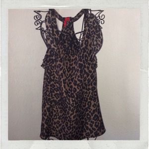 '5/48' tank with ruffles