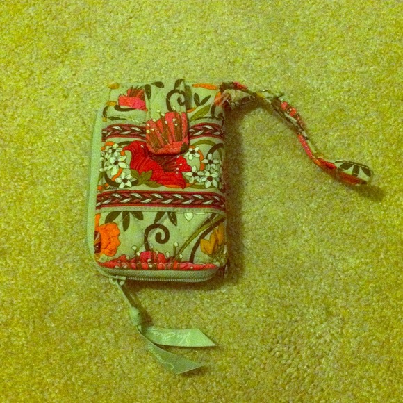 Vera Bradley Clutches & Wallets - Vera Bradley Carry it All Wristlet