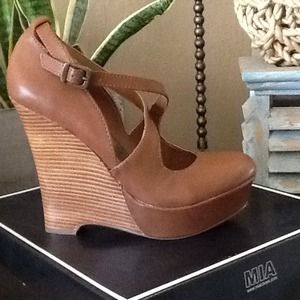MIA wedge Mary Jane