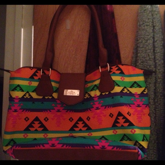 Tribal neon bag 🔷undecided🔷