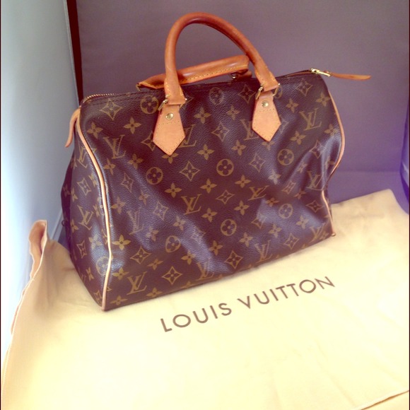 Authentic Louis Vuitton Speedy 30 handbag