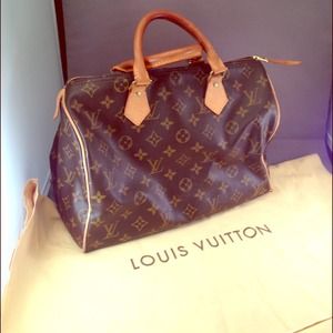Authentic Louis Vuitton Speedy 30 handbag