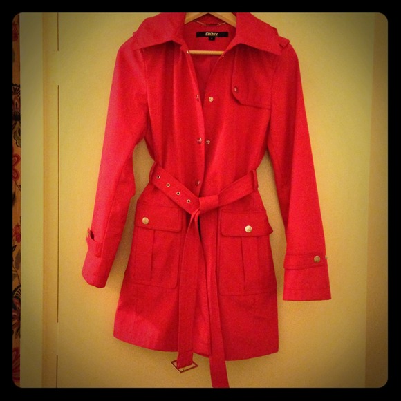 Pink DKNY trenchcoat - Picture 1 of 4