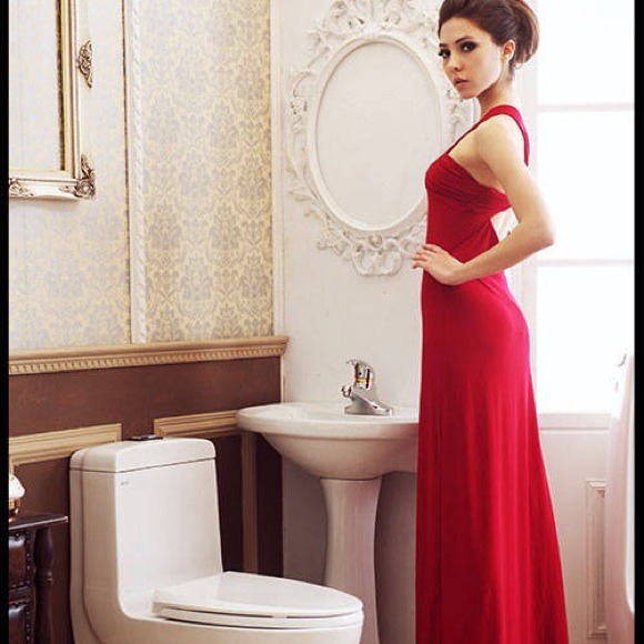 Sexy backless dress - Picture 3 of 4