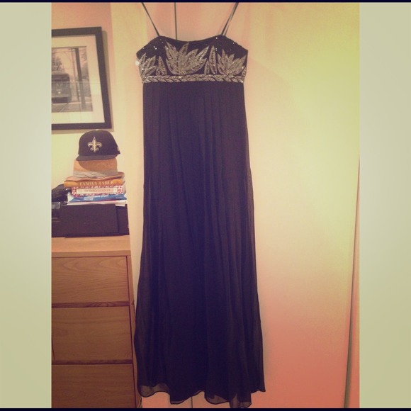 Aidan Mattox Dresses & Skirts - Strapless ball gown Aidan Mattox Dresses & Skirts - Strapless ball gown