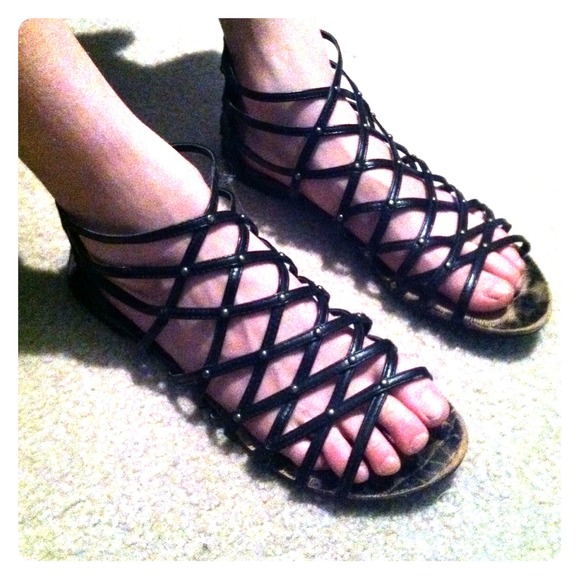 Sandals - Picture 1 of 2