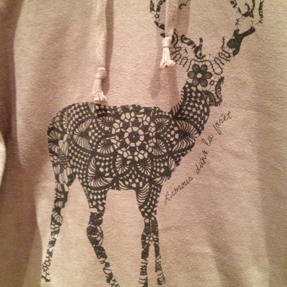 ⚡TRADED ⚡Beige Hoodie - Picture 2 of 3